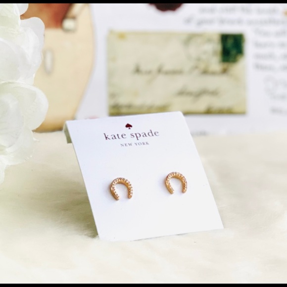 NEW KATE SPADE ♠️ WILD ONES HORSESHOE PAVE STUDS - Picture 5 of 10